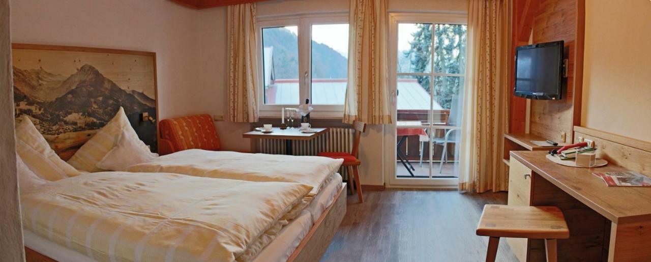 Gastehaus Luise Apartment Oberstdorf Exterior photo